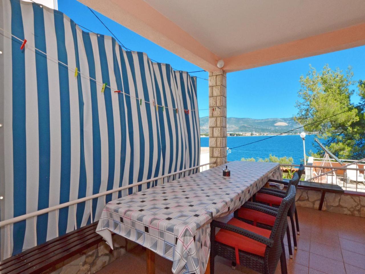 Apartments Josipa Trogir Chambre photo